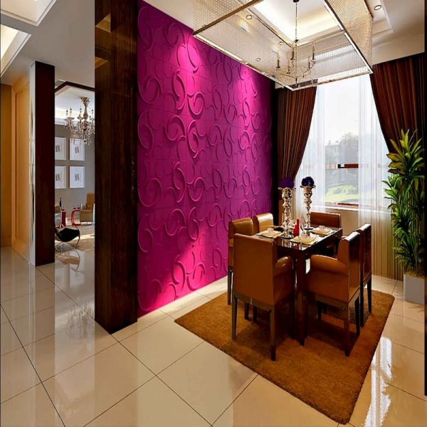 Esta es una imagen tridimensional de una habitación. La pared dominante en la escena es de color rosa, dando un aspecto cálido y acogedor a la habitación. Las cortinas, que pueden estar en las ventanas o posiblemente como separadores de espacio, agregan un toque adicional de estilo y privacidad al espacio. Estas características crean juntas una atmósfera encantadora en el ambiente representado.